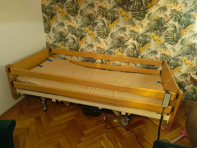 Sprzedam łóżko rehabilitacyjne na pilota