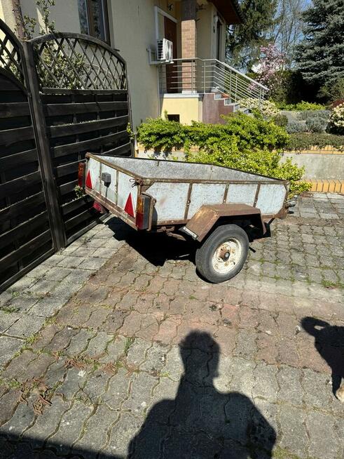 Przyczepka samochodowa