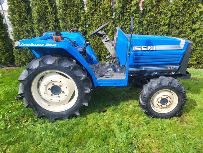 ISEKI Land Leader 262 – Mini ciągnik 4x4 z rewersem i WOM 4-