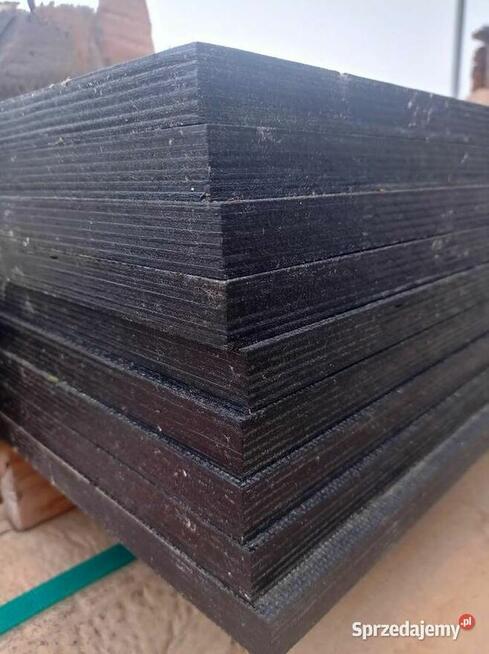 Sklejka antypoślizgowa gr. 30mm;1250x2500mm