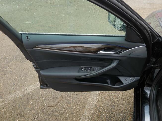 BMW Seria 5 530e G30 X-Drive