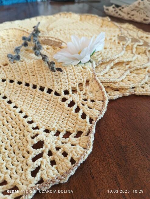 Podkładki pod talerze