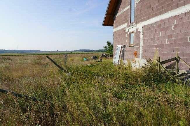 Nieruchomość gruntowa z domem w trakcie realizacji