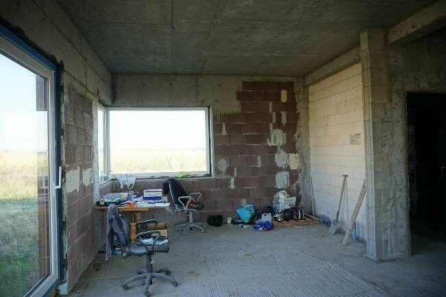 Nieruchomość gruntowa z domem w trakcie realizacji