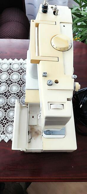 Maszyna do szycia łucznik 875 sprawna