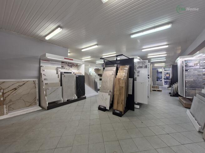 Białogard, przestronny lokal handlowo-usługowy.