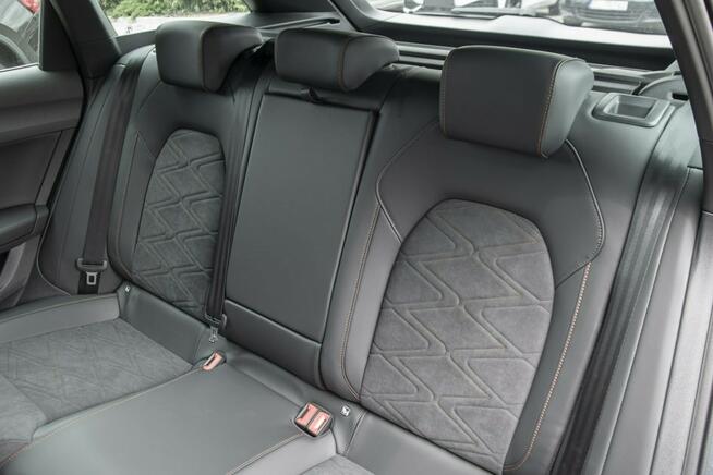 Seat Leon Sportsourer FR 1.5 eTSI 150 KM DSG