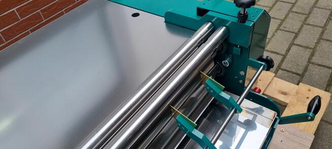 Kaszerownica , klejarka 520