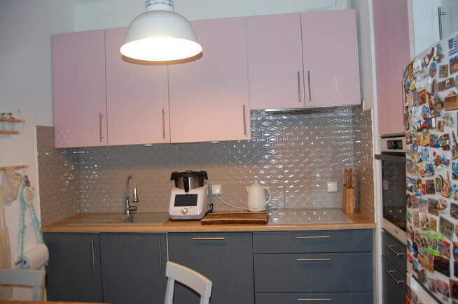 Mieszkanie Tarchomin 2 pokoje z ogródkiem i dwoma miejscami