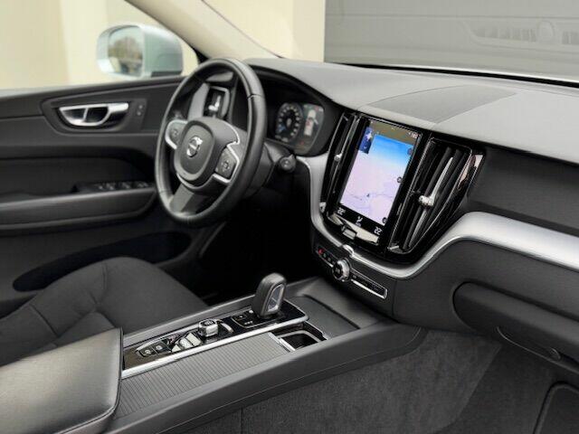 VOLVO XC60 B4 197PS, AUTOMAT