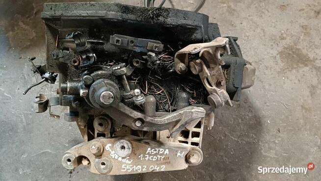 55192042 Skrzynia biegów 6 - biegów Opel Astra H 1.7 CDTI