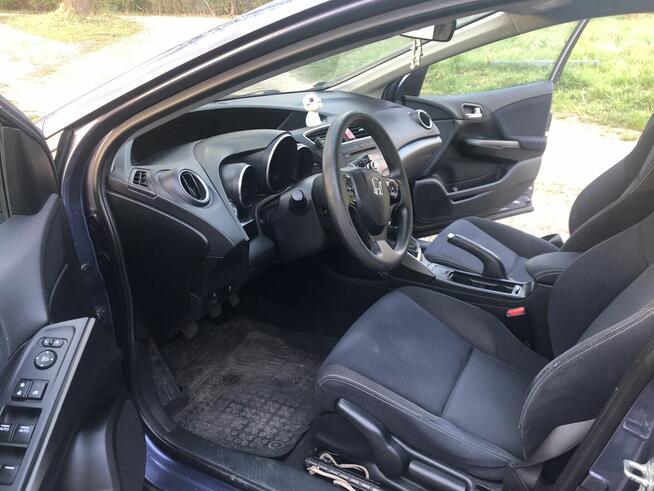 Bezwypadkową i bezawaryjną Hondę Civic Tourer SPRZEDAM!
