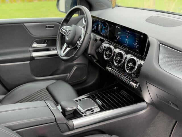 NERCEDES B-KLASSE 200D 150PS