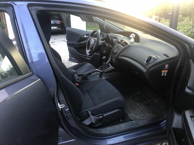 Bezwypadkową i bezawaryjną Hondę Civic Tourer SPRZEDAM!