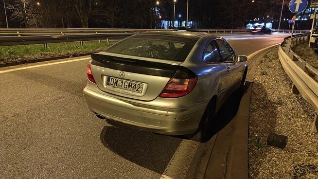 Mercedes-benz c180 w203 coupe