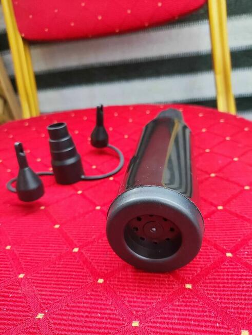 Pompka Tłokowa Ręczna do Piłki Balona Materaca Skoczka