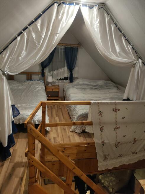 ZACISZNY DOMEK NIEDALEKO KAZIMIERZA DOLNEGO