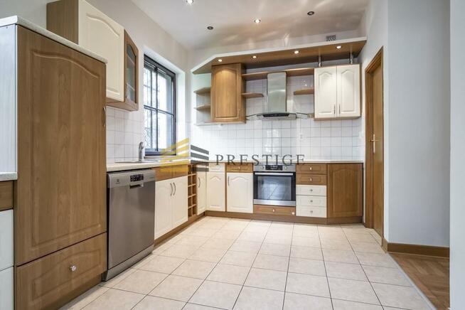 Przestronny dom na Wilanowie