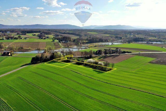 Głębowice - widokowa działka w spokojnej okolicy