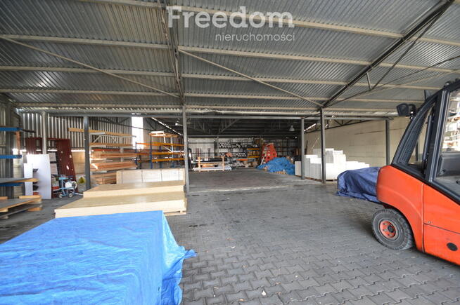 Budynek handlowo-usługowy w Dobrzeniu Wielkim