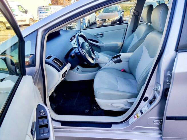 Toyota Prius Niski Przebieg*Zadbany*Gwarancja