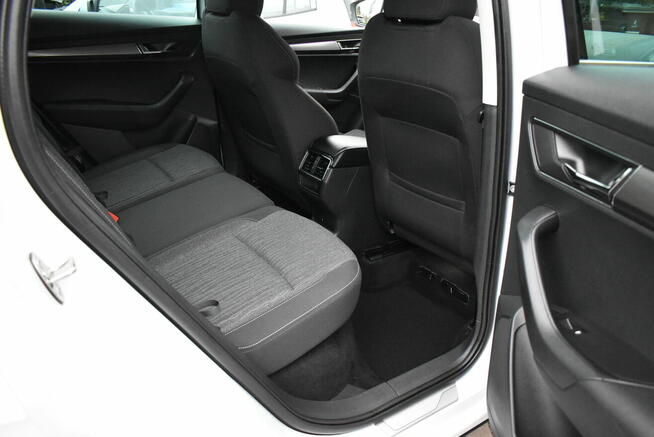 1,5 B AUTOMAT AKYWNY TEMPOMAT LED EL.KLAPA PODG.KIEROWNICA P