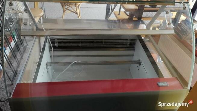 Witryna chłodnicza JUKA