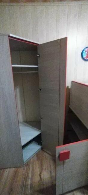 Komplet mebli Gumi-łóżko z biurkiem, szafa, komoda, regał