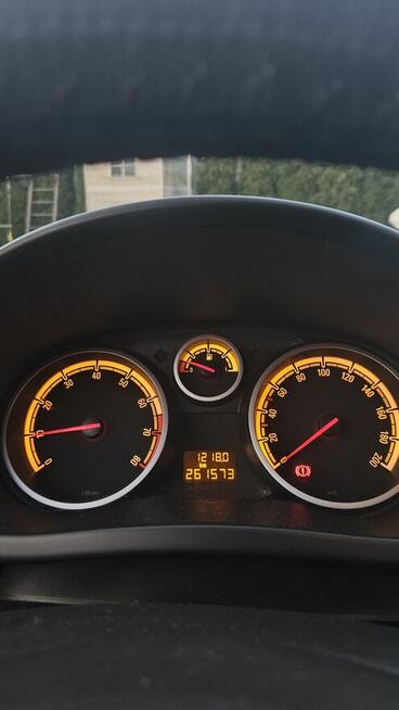 Sprzedam Opla Corsę D 2009 1.2