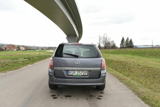 Sprzedam Opel Astra H kombi 2007r
