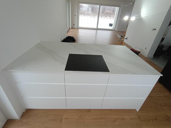 Meble na wymiar kuchnie szafy przesuwne MONTAŻ