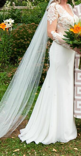 Suknia ślubna typu rybka