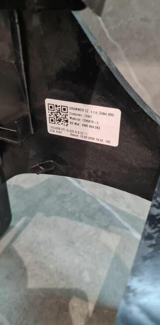 Podłokietnik skórzany Audi A4 B9 Quattro S-line Biała Nić