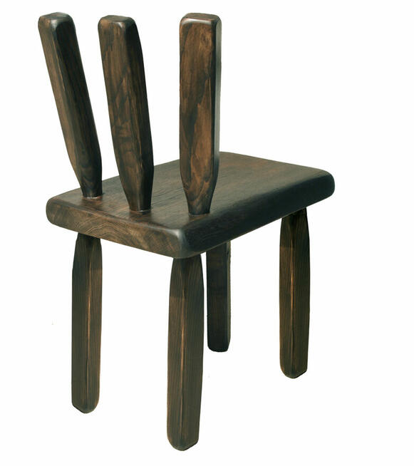 Dębowe krzesło mocne i trwałe z solidnych części. PROducent.