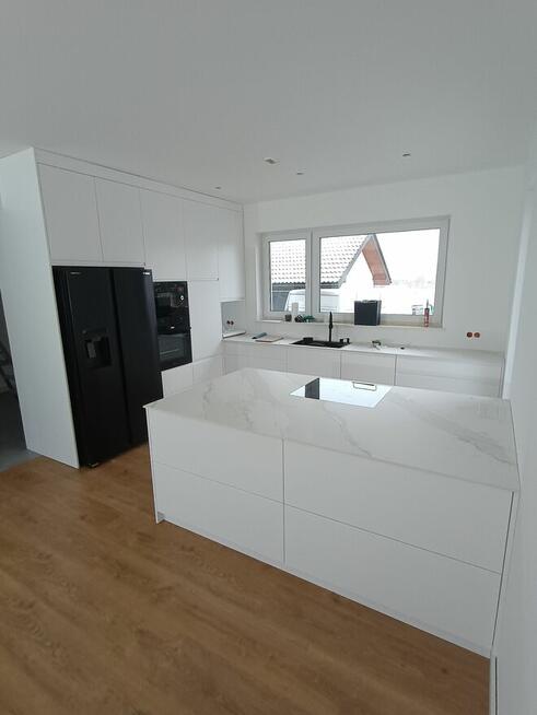 Meble na wymiar kuchnie szafy przesuwne MONTAŻ