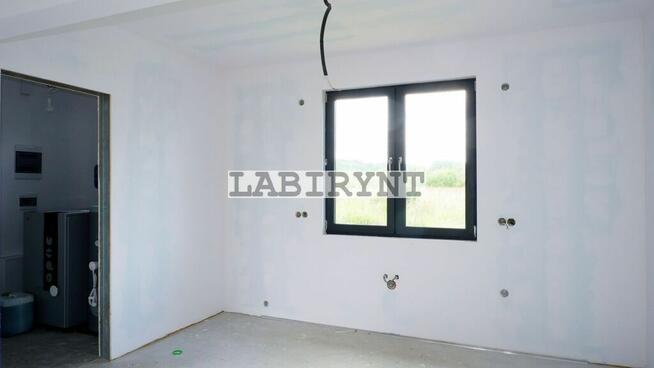 Dom 104m2, gruntowa pompa ciepła, energooszczędny