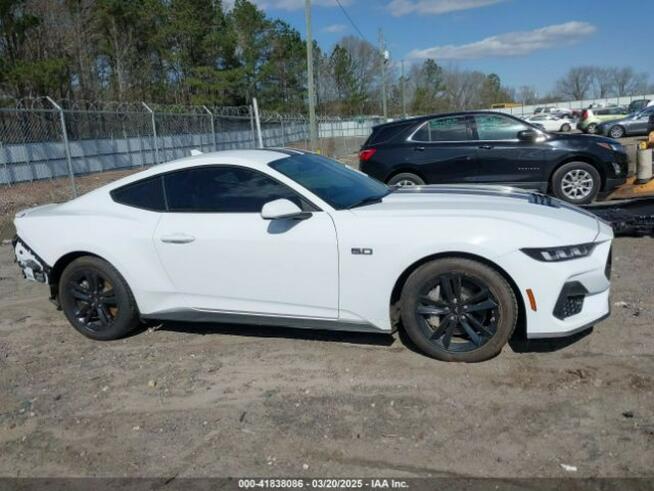 Mustang Fastback 5.0 V8 2024
