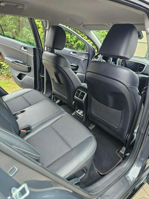 Kia Sportage 4x4/gwarancja do 2028/serwis ASO/KEY LESS/navi/grz fotele/kamera/FULL