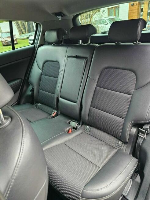 Kia Sportage 4x4/gwarancja do 2028/serwis ASO/KEY LESS/navi/grz fotele/kamera/FULL