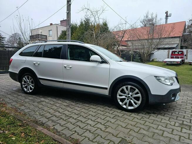 Škoda Superb 4x4/SCOUT//WEBASTO/panorama/navi/el fotele/UNIKAT/el klapa/klima/SCOUT