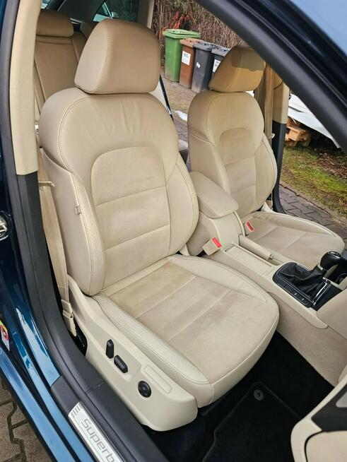 Škoda Superb LIFT/4x4/po serwisie/beżowe skóry/xenon/grz.fotele/parktronic 360