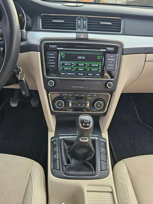 Škoda Superb LIFT/4x4/po serwisie/beżowe skóry/xenon/grz.fotele/parktronic 360