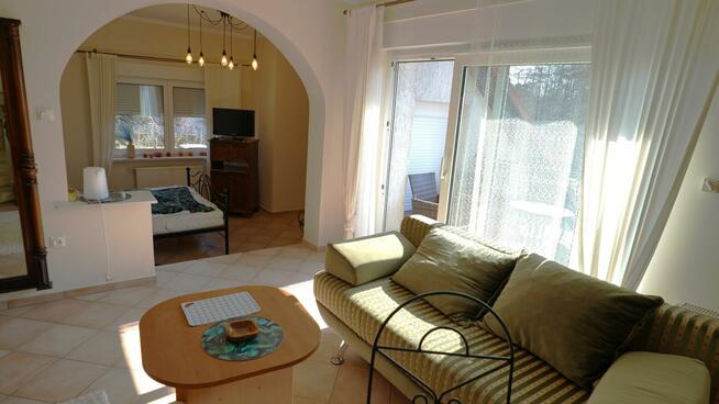 Dom Kołobrzeg Zachodnia, Wylotowa