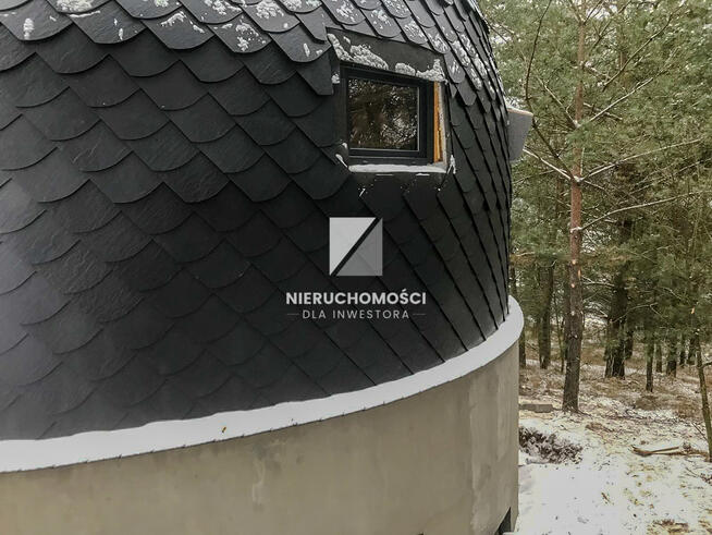 Działka Budowlana 4000 m2 z Rozpoczętą Budową Domu