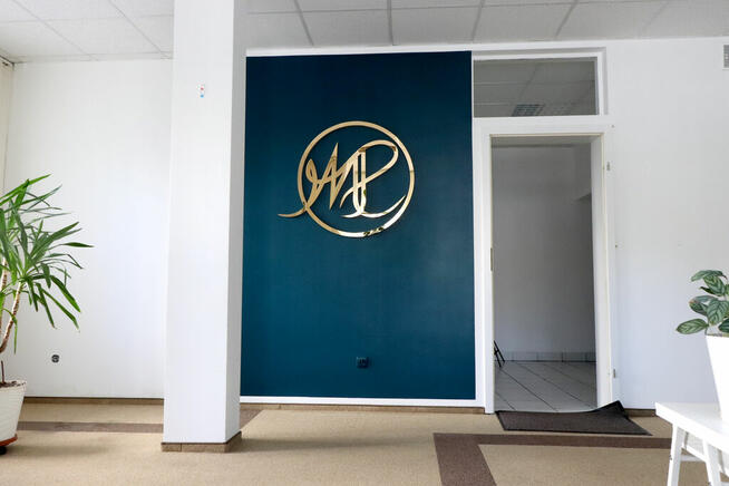 Jasny lokal biurowy w centrum miasta do wynajęcia