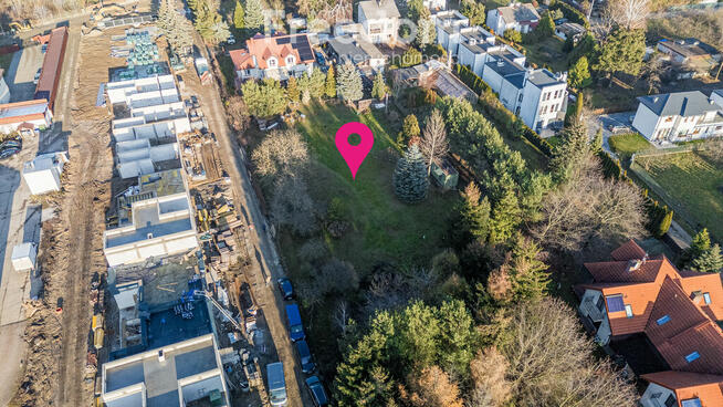 Idealna działka pod dom lub usługi – Mysiadło.