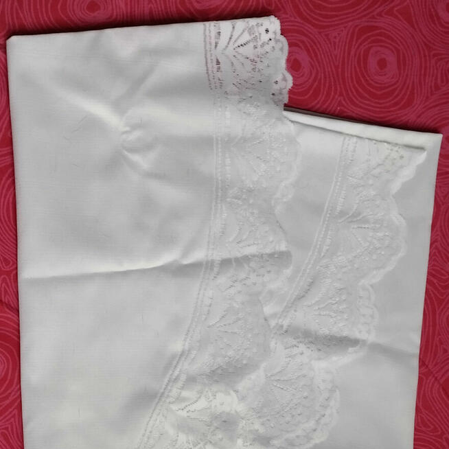 Obrus. Serweta. Bieżnik.