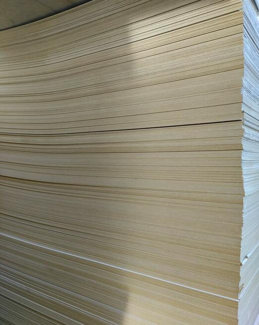 HDF 2,5mm lakierowany 1str biała 818x910