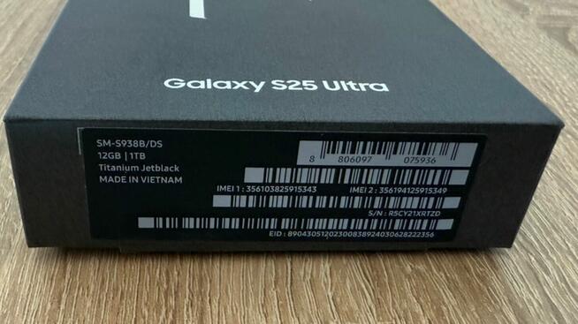 Samsung Galaxy S25 Ultra 12 GB 1TB - Titanium Jetblack