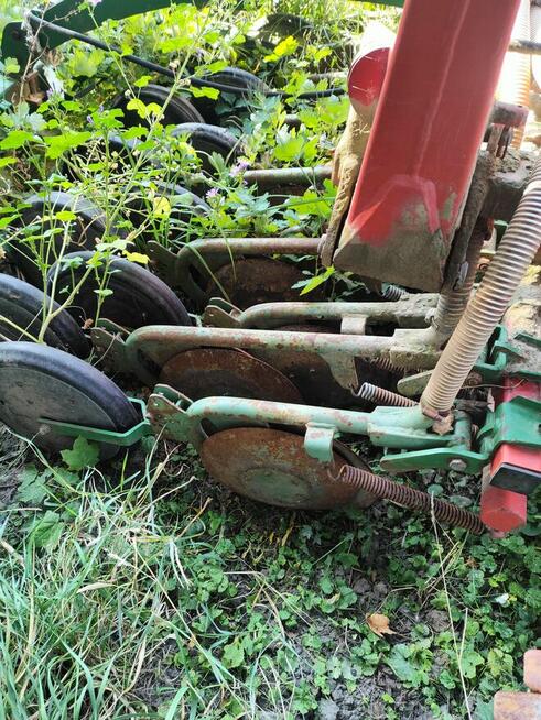 Siewnik Unia Focus 3 m zawieszany